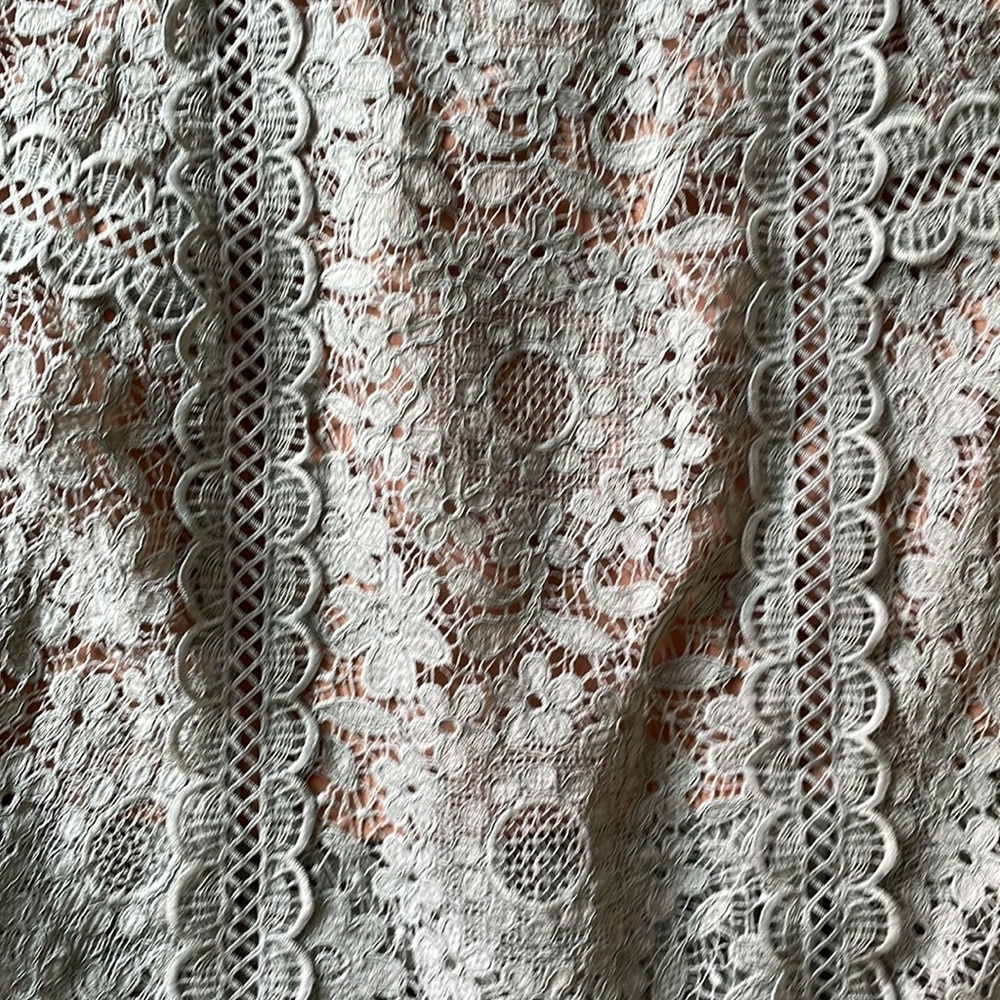 Xueyuanfeng lace dress - Picture 2 of 6